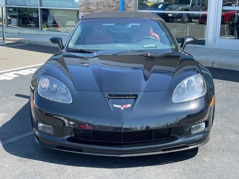 Used 2013 Chevrolet Corvette 427 w/ 1SB Preferred Equipment Group RWD image 40