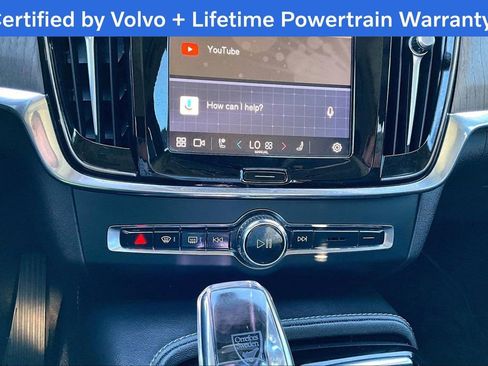 Used 2024 Volvo S90 T8 Ultimate image 39