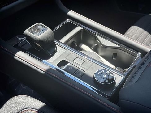 New 2026 Nissan Pathfinder Rock Creek AWD/4WD image 28