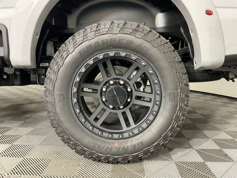 New 2026 Ford F250 Lariat w/ Black Appearance Package AWD/4WD image 10