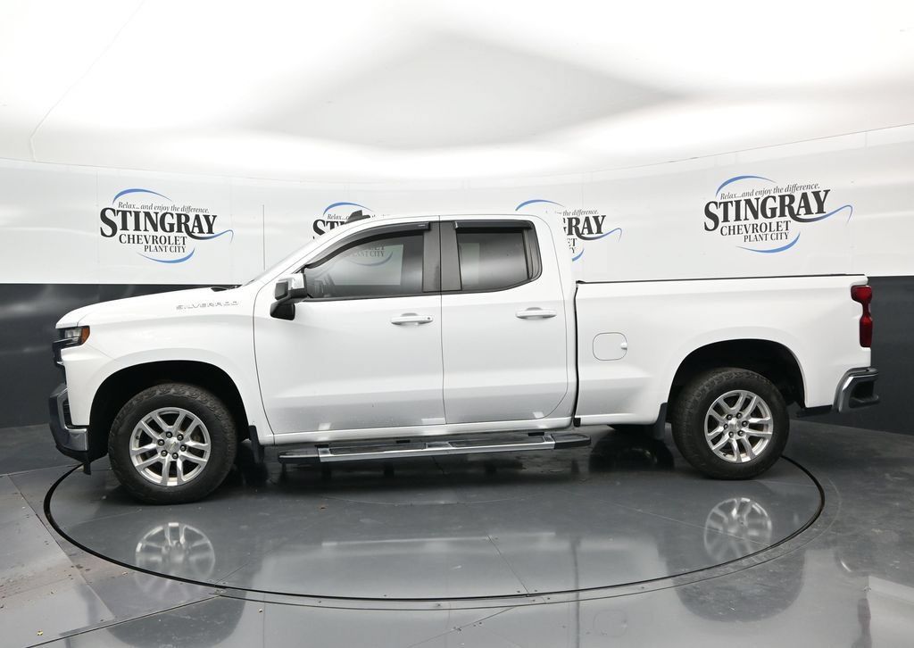 Used 2020 Chevrolet Silverado 1500 LT w/ LT Value Package RWD image 4