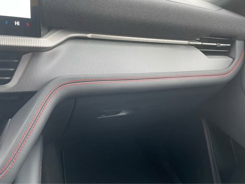 Used 2026 Ford Explorer ST-Line w/ ST-Line Street Pack image 29