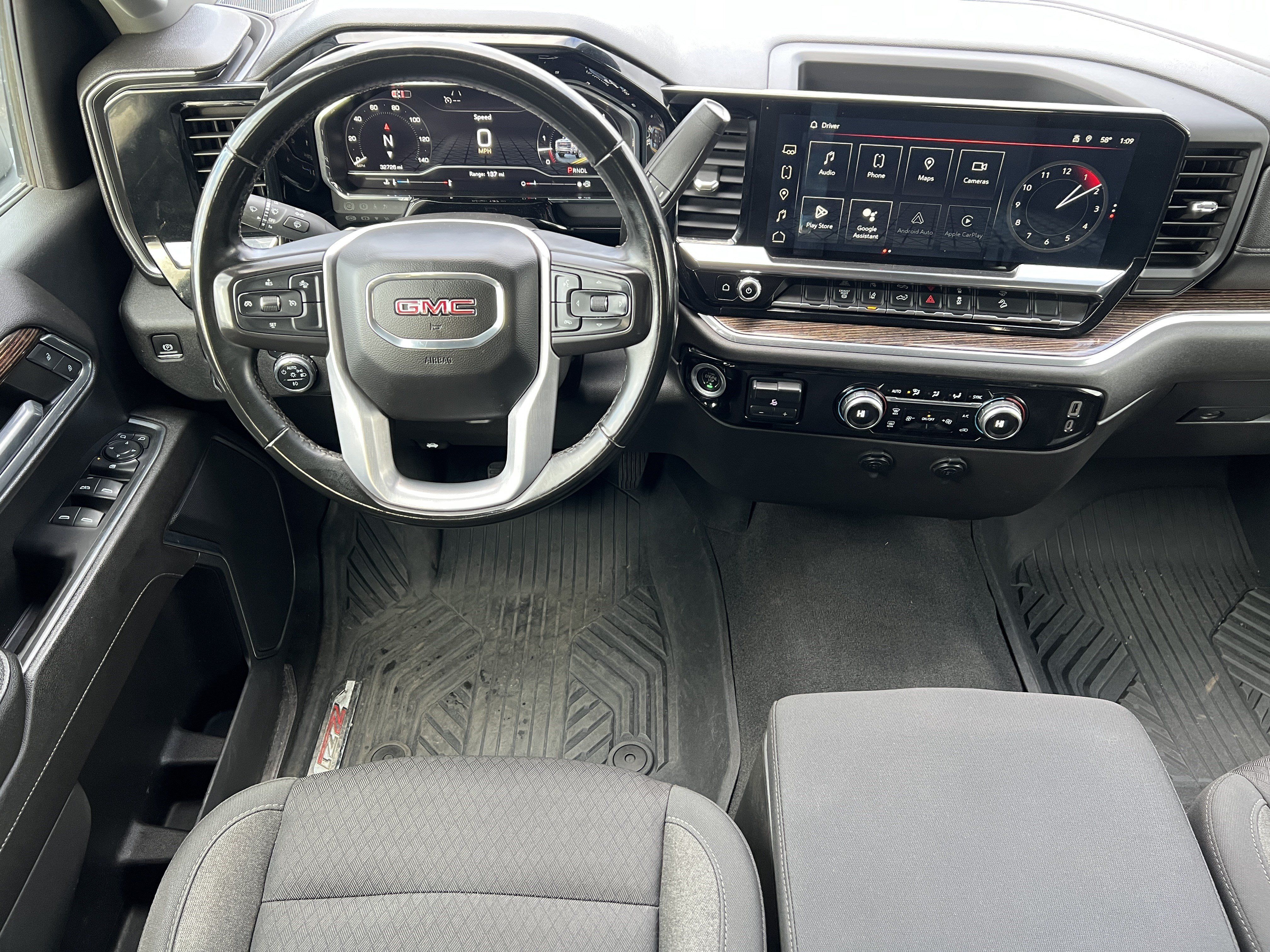 Used 2024 GMC Sierra 3500 SLE w/ SLE Convenience Package AWD/4WD image 29