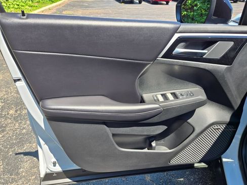 New 2026 Mitsubishi Outlander AWD image 20