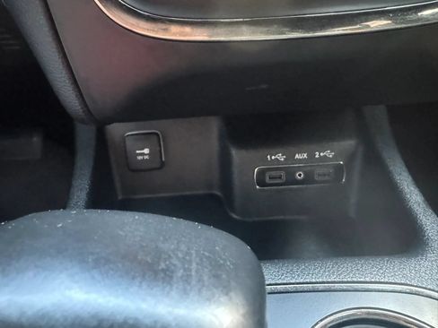 Used 2018 Dodge Durango GT RWD image 26
