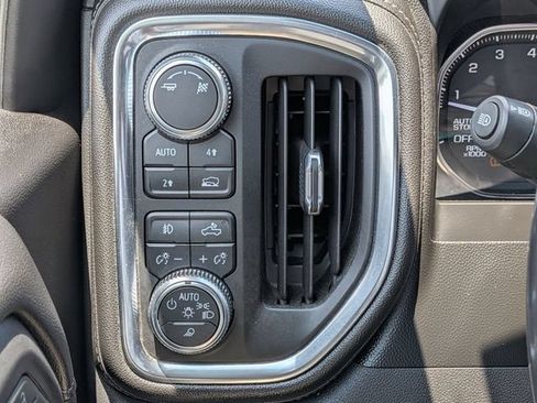 Used 2019 GMC Sierra 1500 SLT w/ SLT Premium Plus Package AWD/4WD image 19