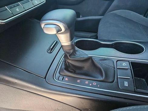 Used 2020 Kia Sorento S image 24