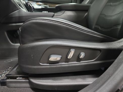 Used 2023 Cadillac XT5 Sportv w/ Platinum Package AWD/4WD image 32