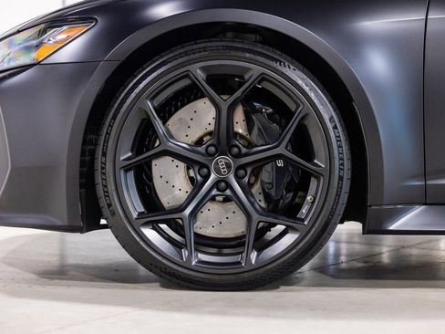 Used 2025 Audi RS 6 performance image 19