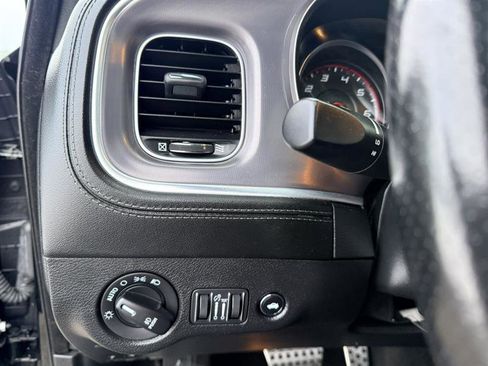 Used 2020 Dodge Charger Scat Pack w/ Plus Group image 33