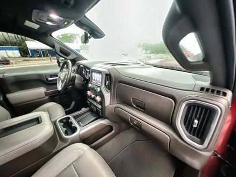 Used 2021 GMC Sierra 1500 SLT AWD/4WD image 28