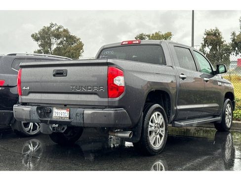 Used 2017 Toyota Tundra Platinum image 3