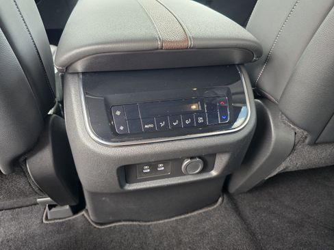 Used 2025 Nissan Armada SL w/ Captain's Chari Seat Package AWD/4WD image 25