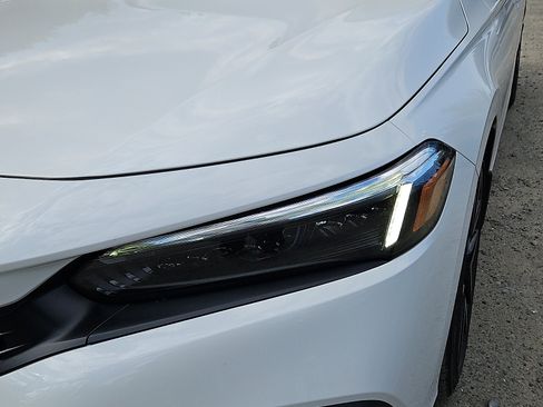 Certified 2024 Honda Civic Sport image 10