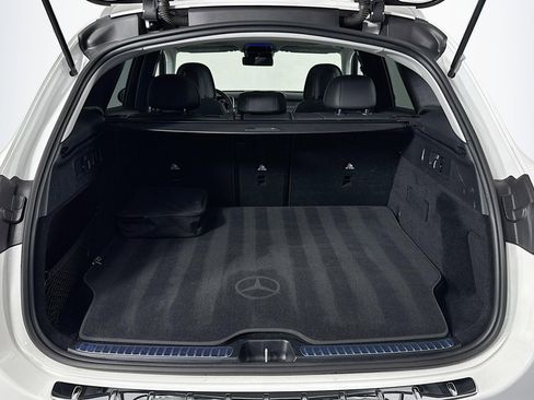 Certified 2025 Mercedes-Benz GLC 350e 4MATIC image 23