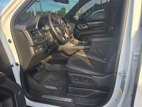 Used 2023 Chevrolet Tahoe RST RWD image 7