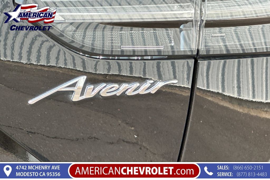 Used 2023 Buick Envision Avenir AWD/4WD image 40