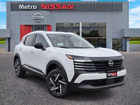 New 2026 Nissan Kicks S image 1