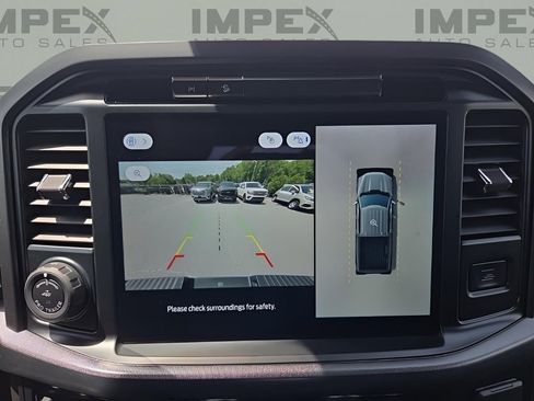 Used 2025 Ford F150 Lariat w/ FX4 Off-Road Package image 21