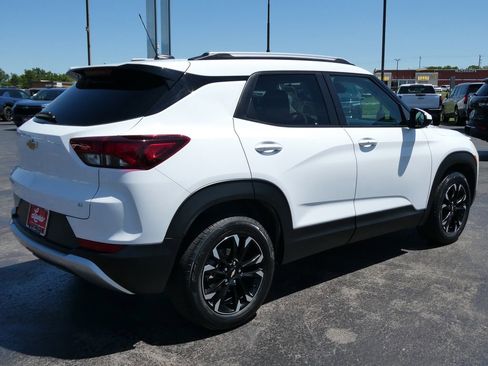 Certified 2023 Chevrolet TrailBlazer LT FWD image 5