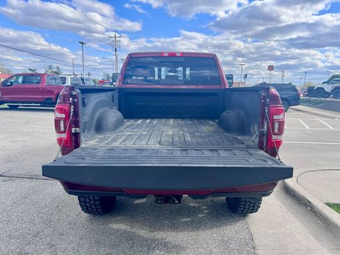 Used 2022 RAM 2500 Big Horn w/ Level C Equiment Group AWD/4WD image 19