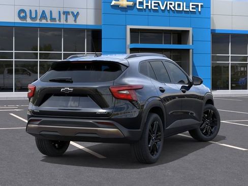 New 2026 Chevrolet Trax ACTIV w/ Driver Confidence Package FWD image 4