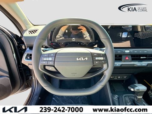 New 2025 Kia K4 EX image 35