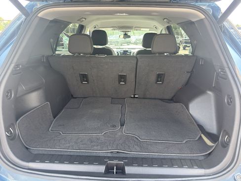 Certified 2024 Chevrolet Equinox LT AWD/4WD image 35