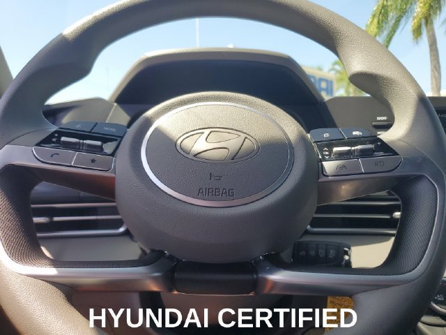 Certified 2026 Hyundai Elantra SE FWD image 13