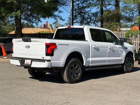 Used 2025 Ford F150 Lightning Flash AWD/4WD image 7