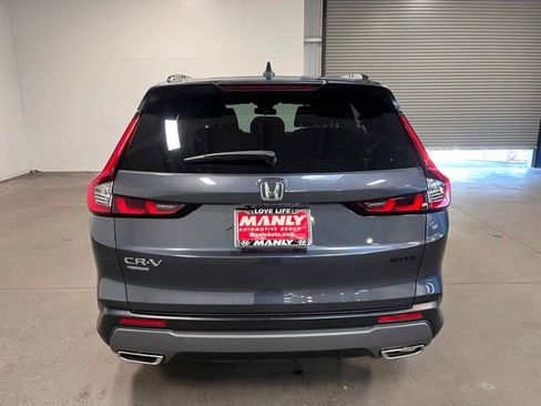 Used 2024 Honda CR-V Sport image 4