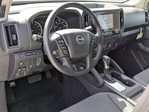 New 2025 Nissan Frontier S image 3