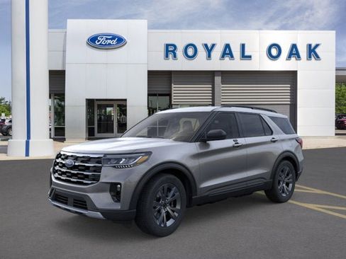 Used 2026 Ford Explorer Active w/ Active Comfort Package AWD/4WD image 1