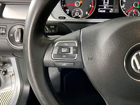 Used 2014 Volkswagen CC Sport FWD image 22