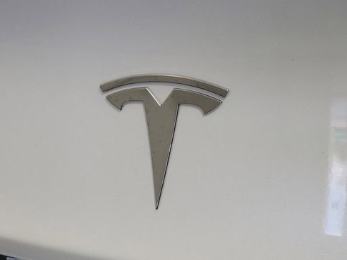 Used 2021 Tesla Model 3 Standard Range Plus RWD image 7