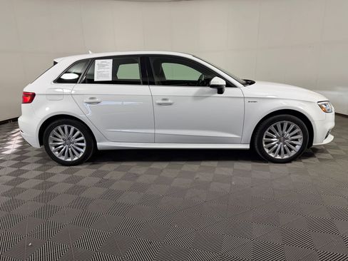 Used 2018 Audi A3 e-tron Prestige FWD image 8