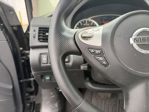 Used 2019 Nissan Sentra S image 16