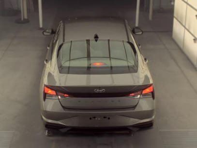 Used 2023 Hyundai Elantra SEL w/ Convenience Package FWD image 6