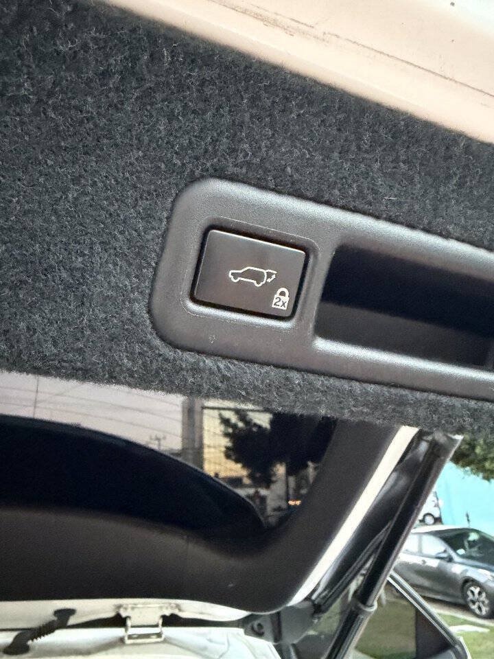 Used 2017 Lexus RX 350 FWD w/ Accessory Package image 19
