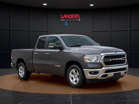 Used 2019 RAM 1500 Big Horn RWD image 5