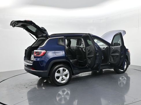 Used 2020 Jeep Compass Latitude image 55
