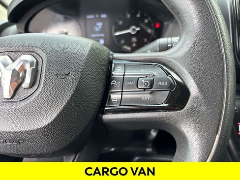 Used 2025 RAM ProMaster 2500 w/ Convenience Group FWD image 17