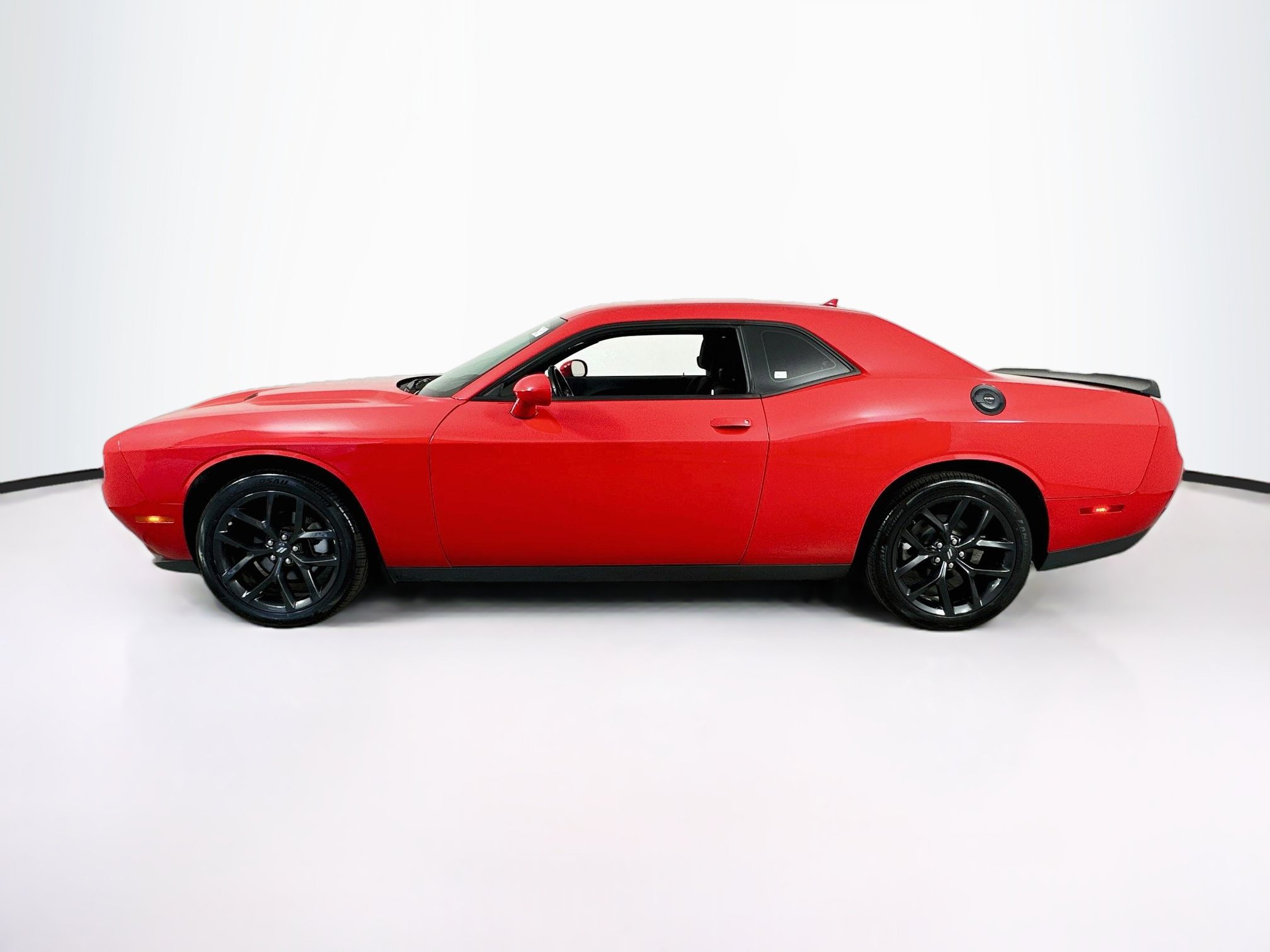 Used 2023 Dodge Challenger SXT w/ Blacktop Package RWD image 8