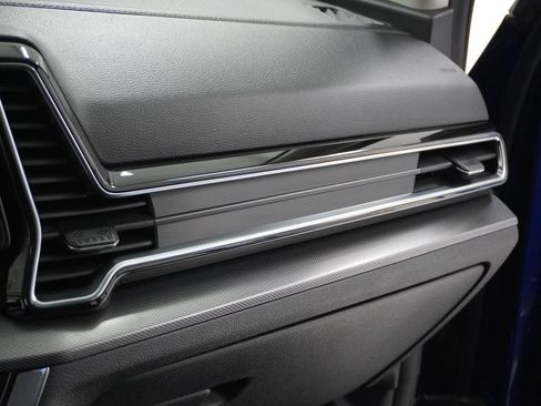 Used 2023 Kia Sportage SX image 31