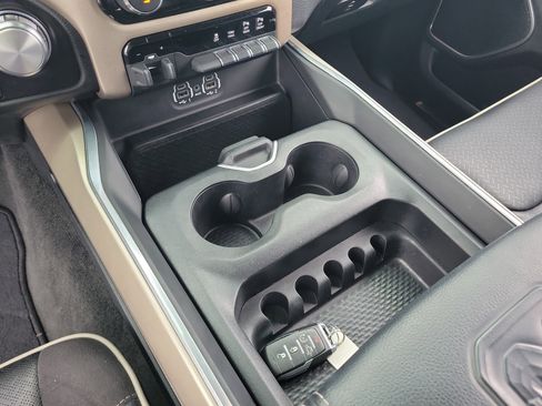 Used 2022 RAM 1500 Laramie RWD image 28