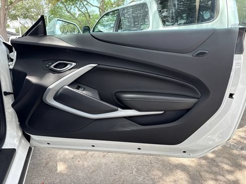 Used 2016 Chevrolet Camaro LT RWD image 68