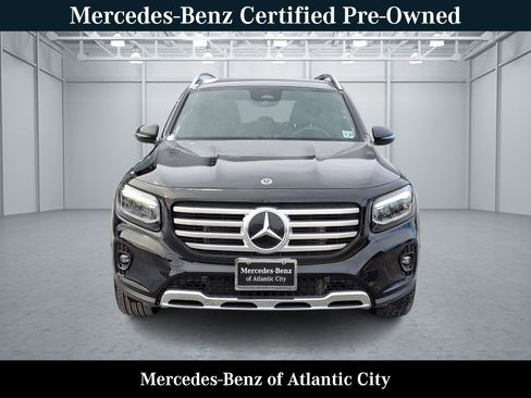 Certified 2024 Mercedes-Benz GLB 250 4MATIC image 2