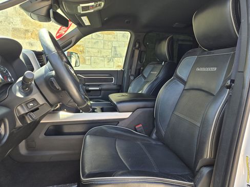 Used 2019 RAM 2500 Laramie AWD/4WD image 5