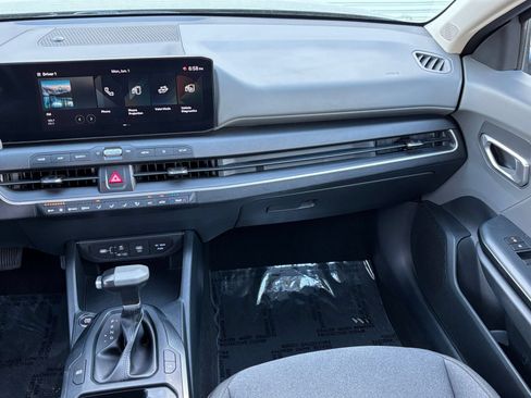 Used 2025 Kia K4 FWD image 34