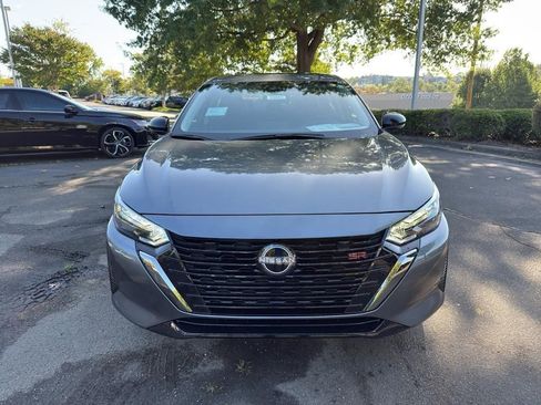 New 2025 Nissan Sentra SR image 2